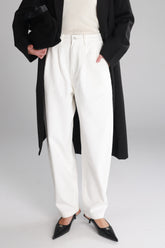 ג'ינס אלכס לבן