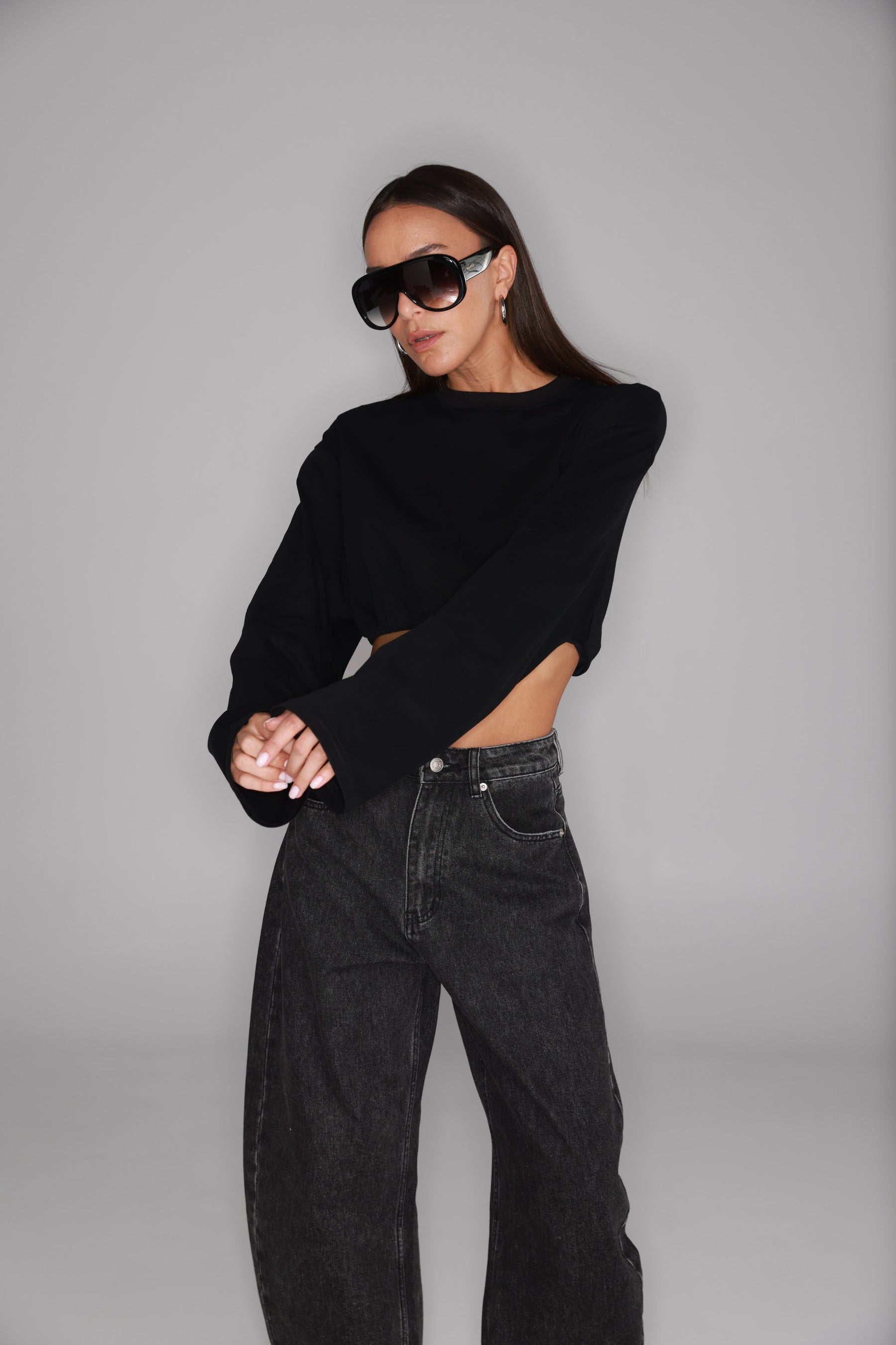 חולצת ליאונל שחורה