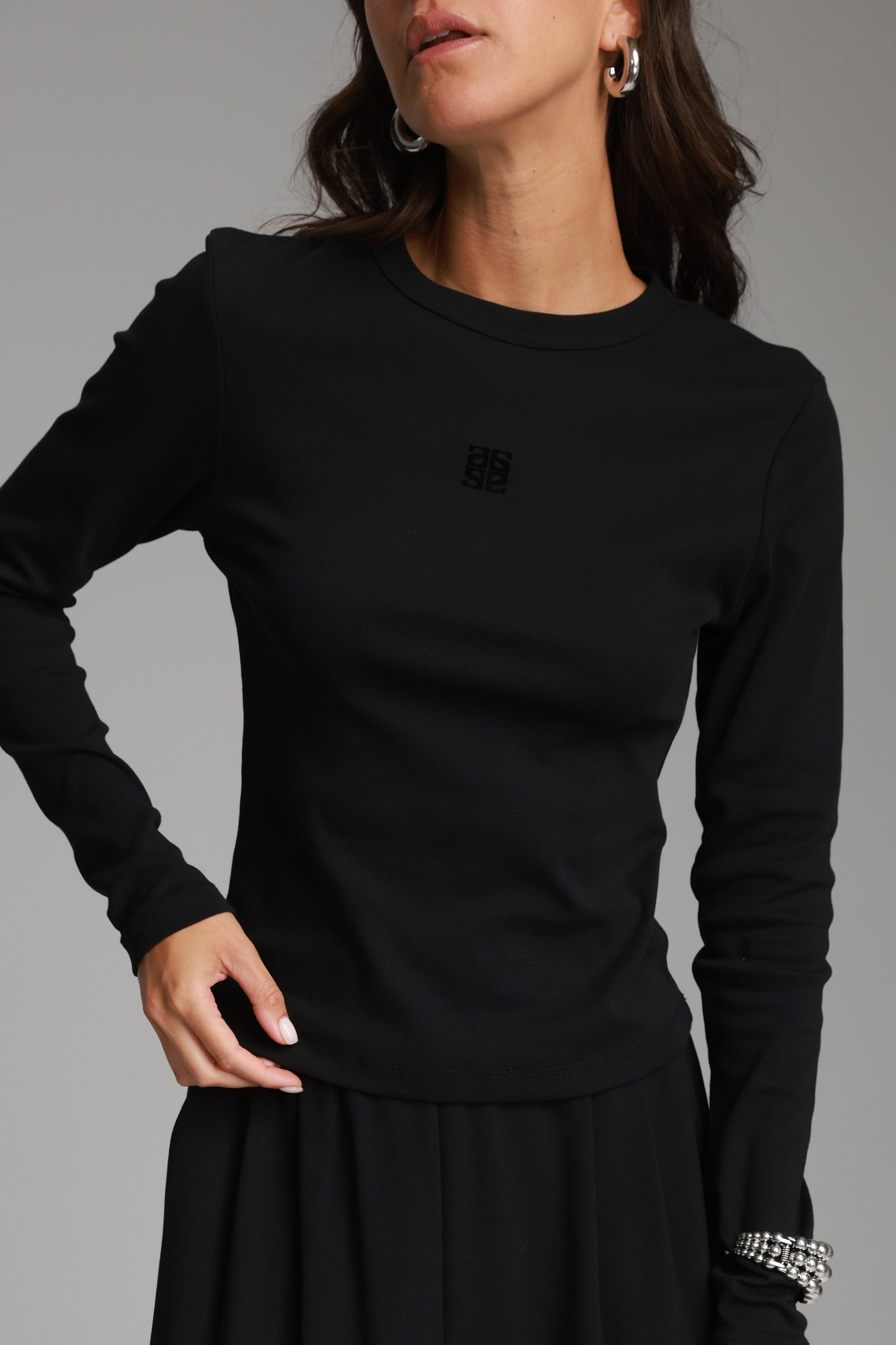 חולצת אולינה שחורה