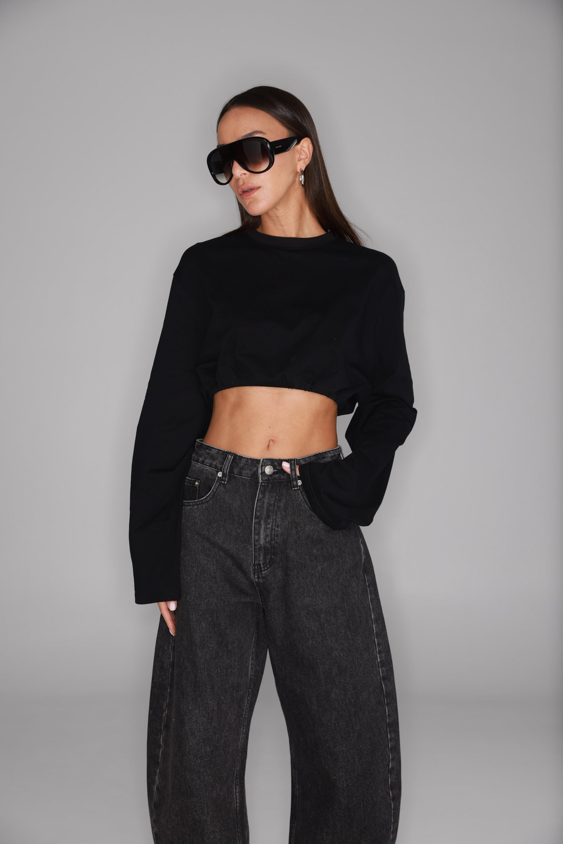 חולצת ליאונל שחורה