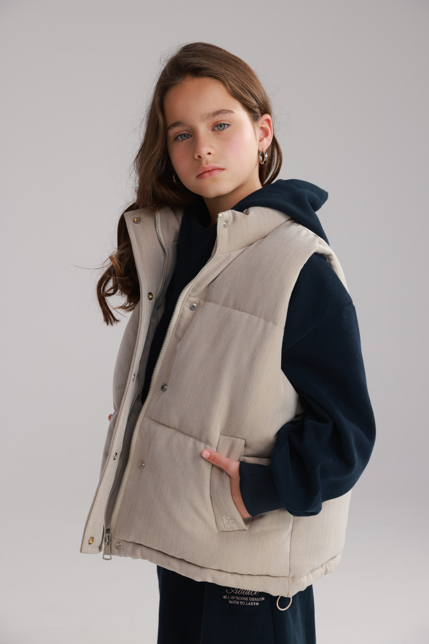 וסט קיילה בז'