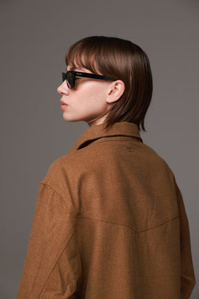 חולצת שיינה מכופתרת חומה