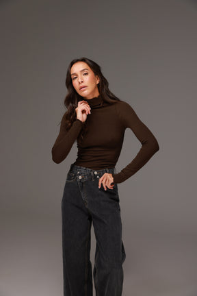 חולצת גולף ספנסר חום כהה