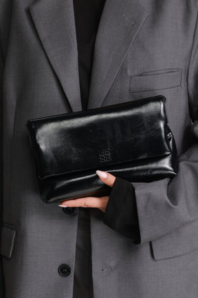 תיק ג'יל שחור