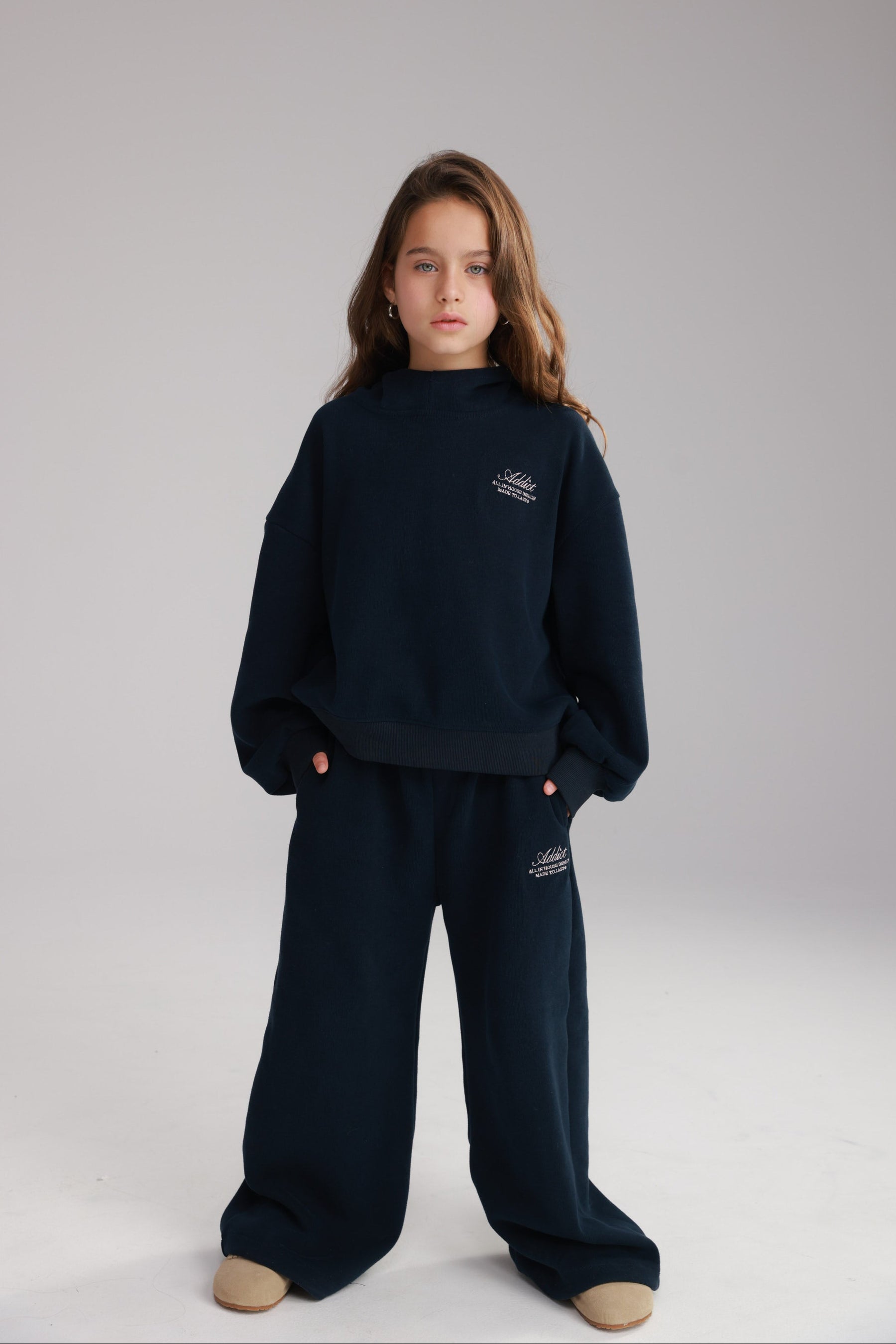 חליפת סופי נייבי