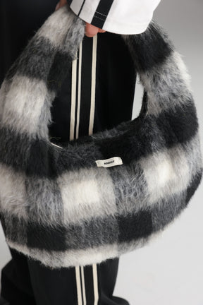 תיק איזבל משבצות שחור