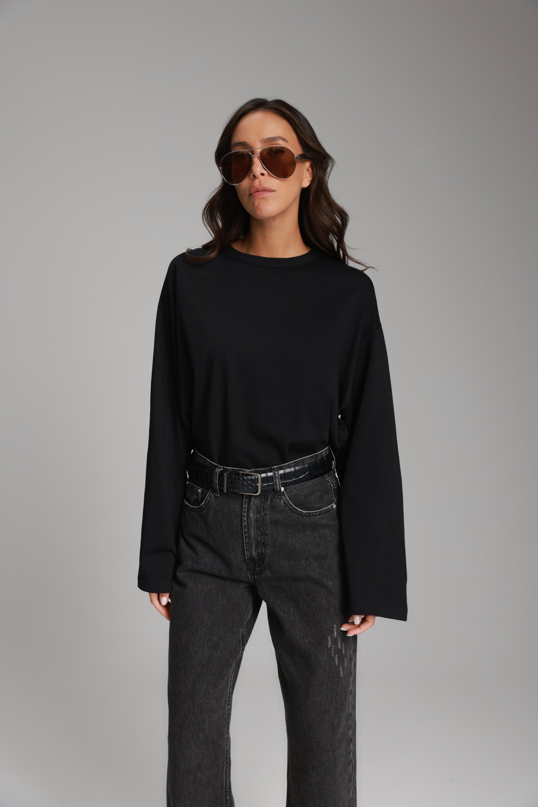 חולצת נדיה שחורה