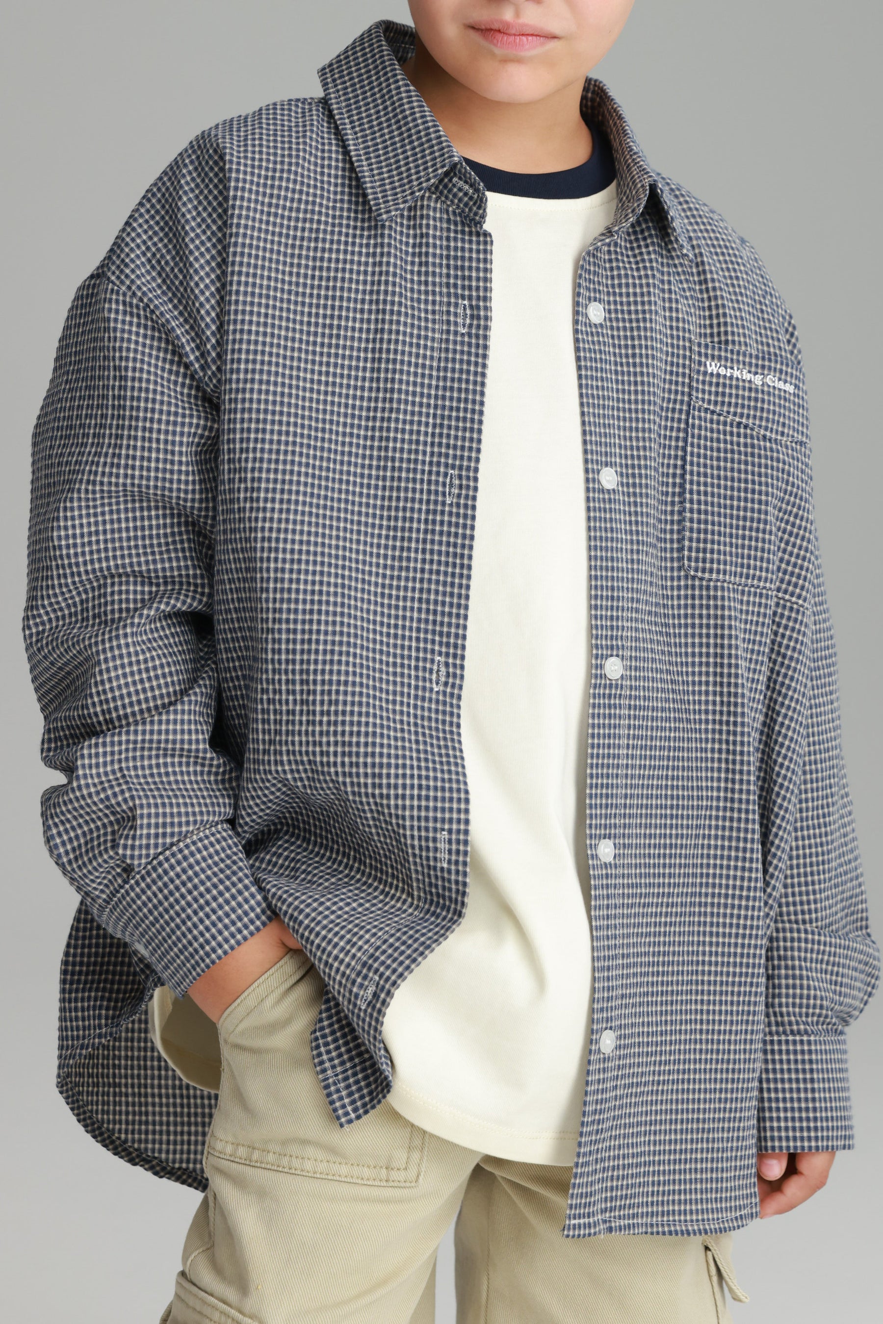 חולצת נורת' מכופתרת נייבי