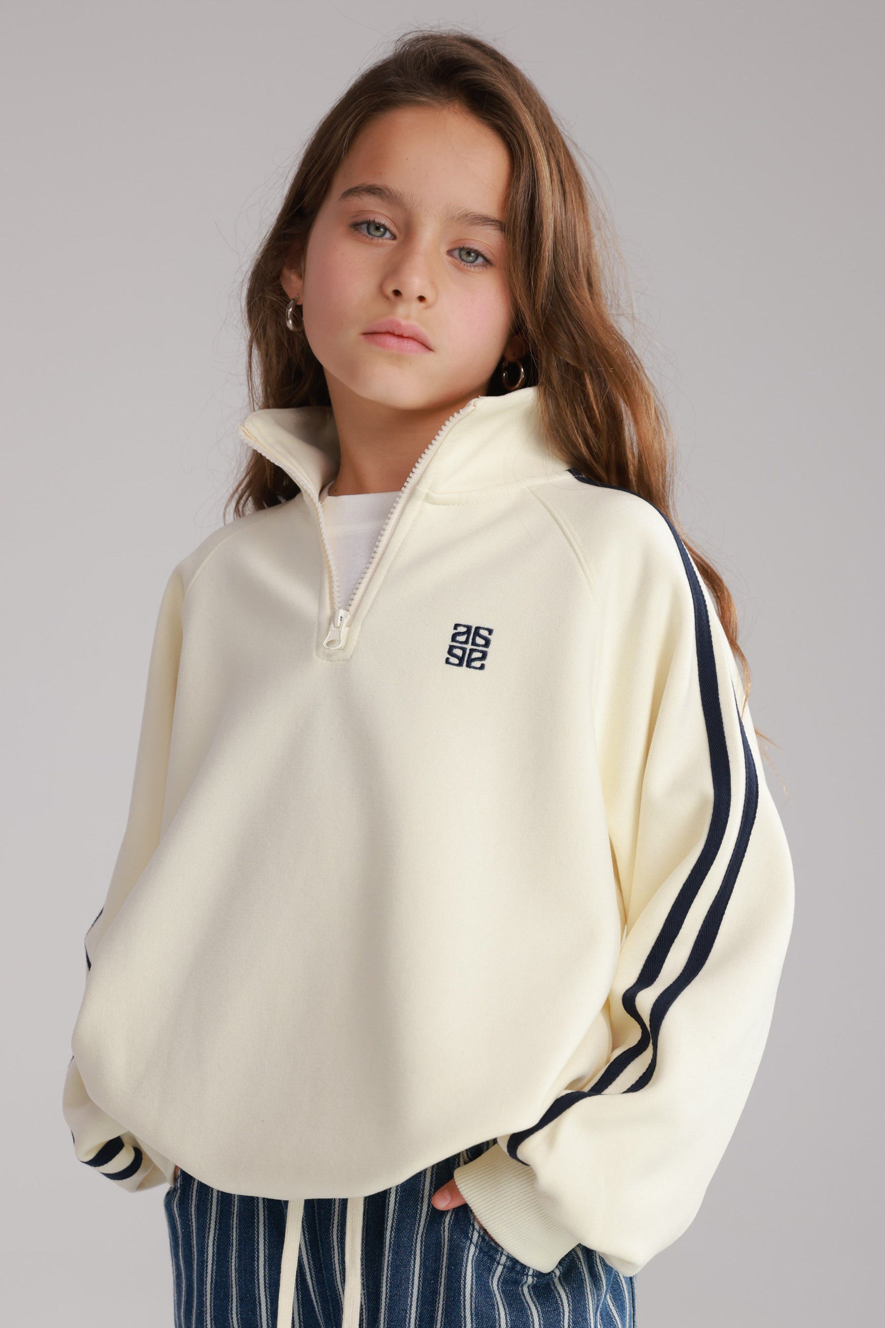 סוויטשירט נולי שמנת