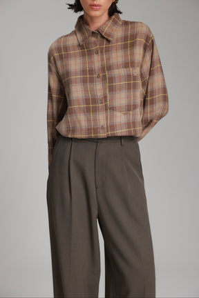 חולצת מאדי מכופתרת חום/בז'