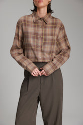 חולצת מאדי מכופתרת חום/בז'