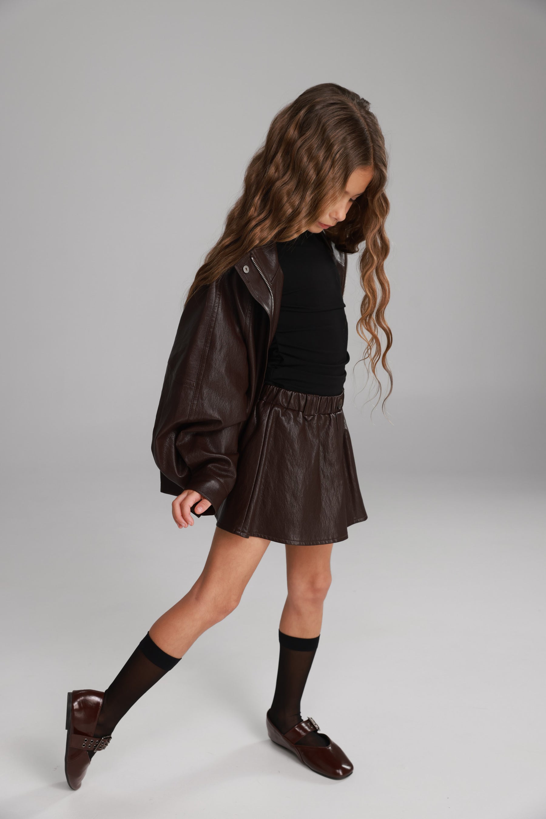 חצאית מייליס דמוי עור בורדו