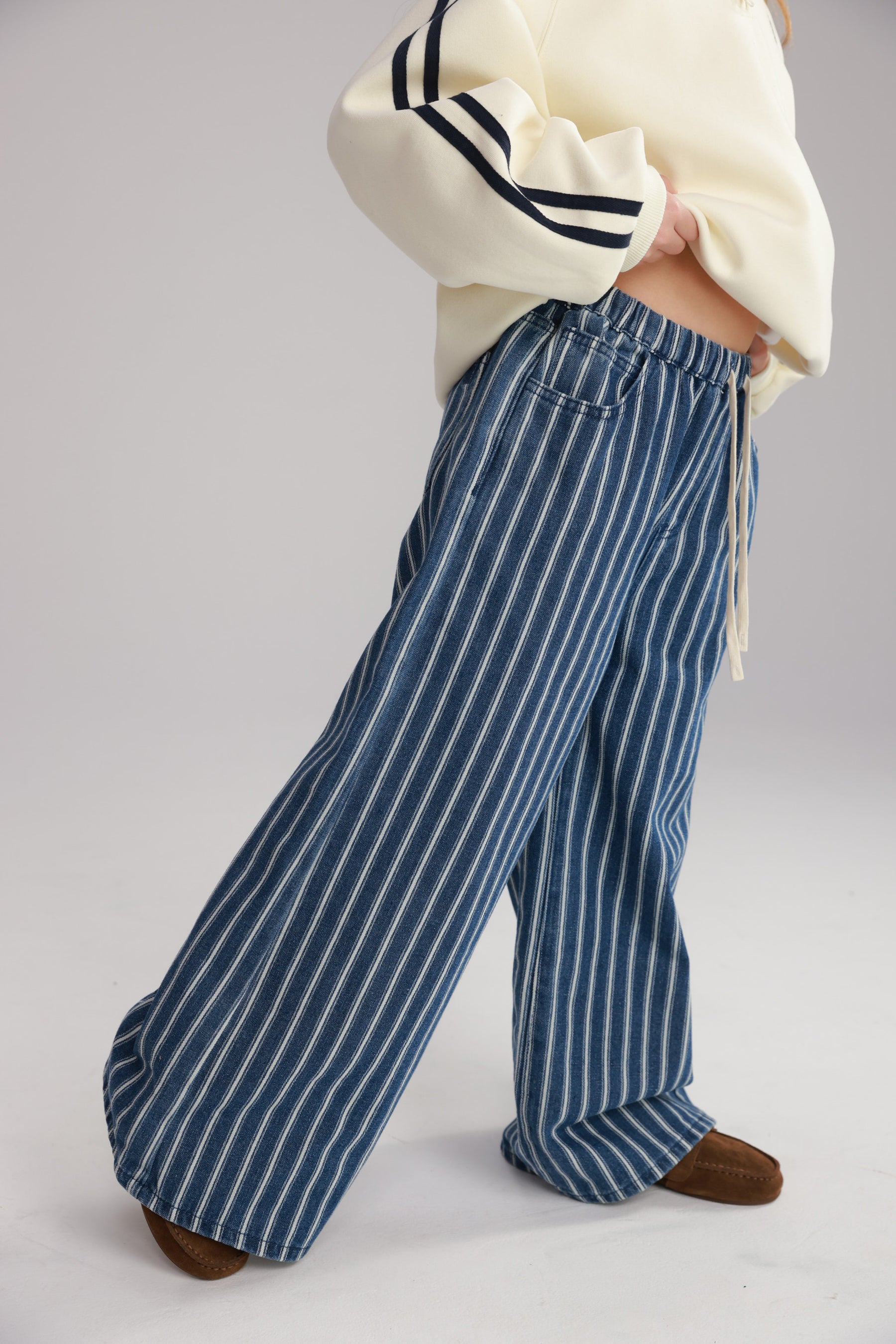 ג'ינס נואר פסים כחול כהה