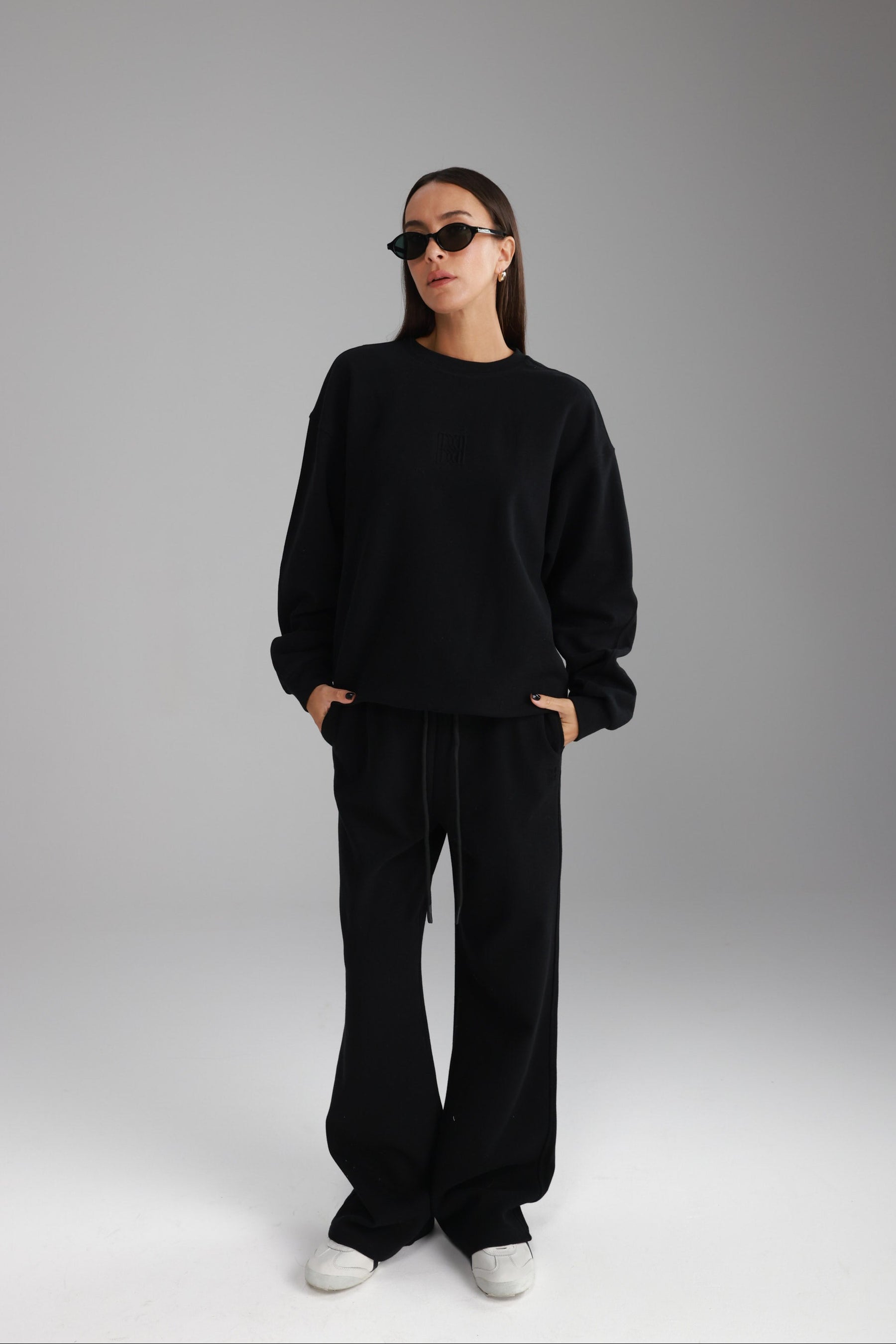 חליפת אדיסון שחורה