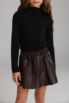 חולצת סטיק שחורה