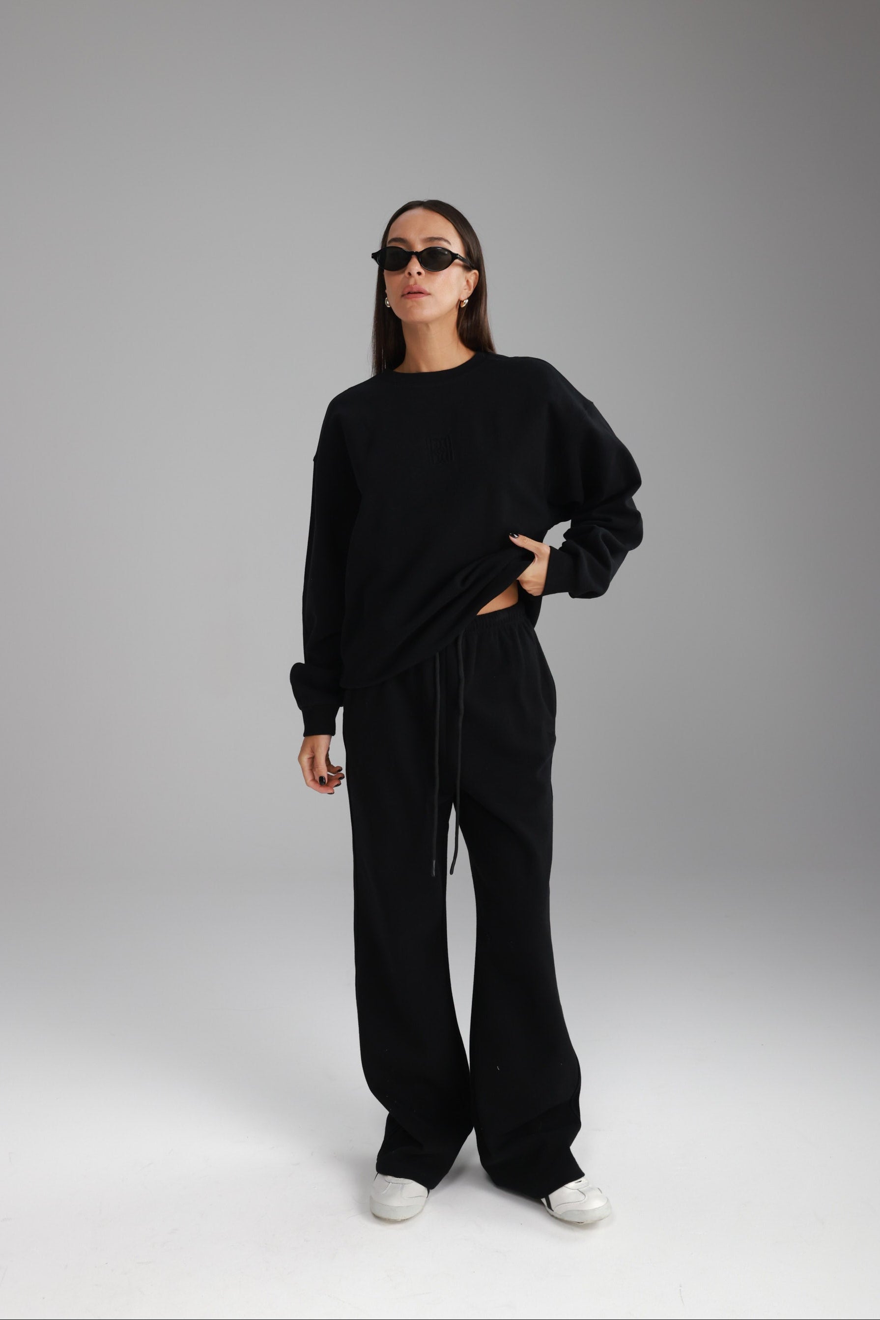 חליפת אדיסון שחורה