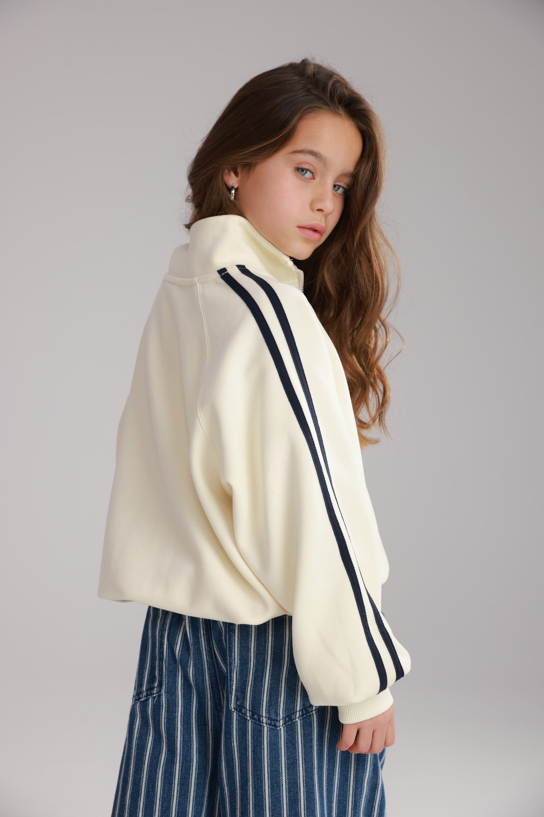 סוויטשירט נולי שמנת