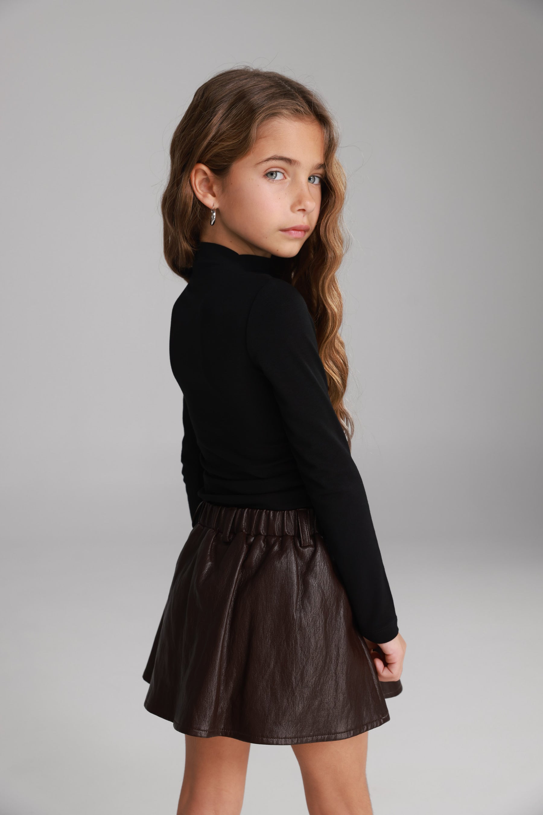 חצאית מייליס דמוי עור בורדו