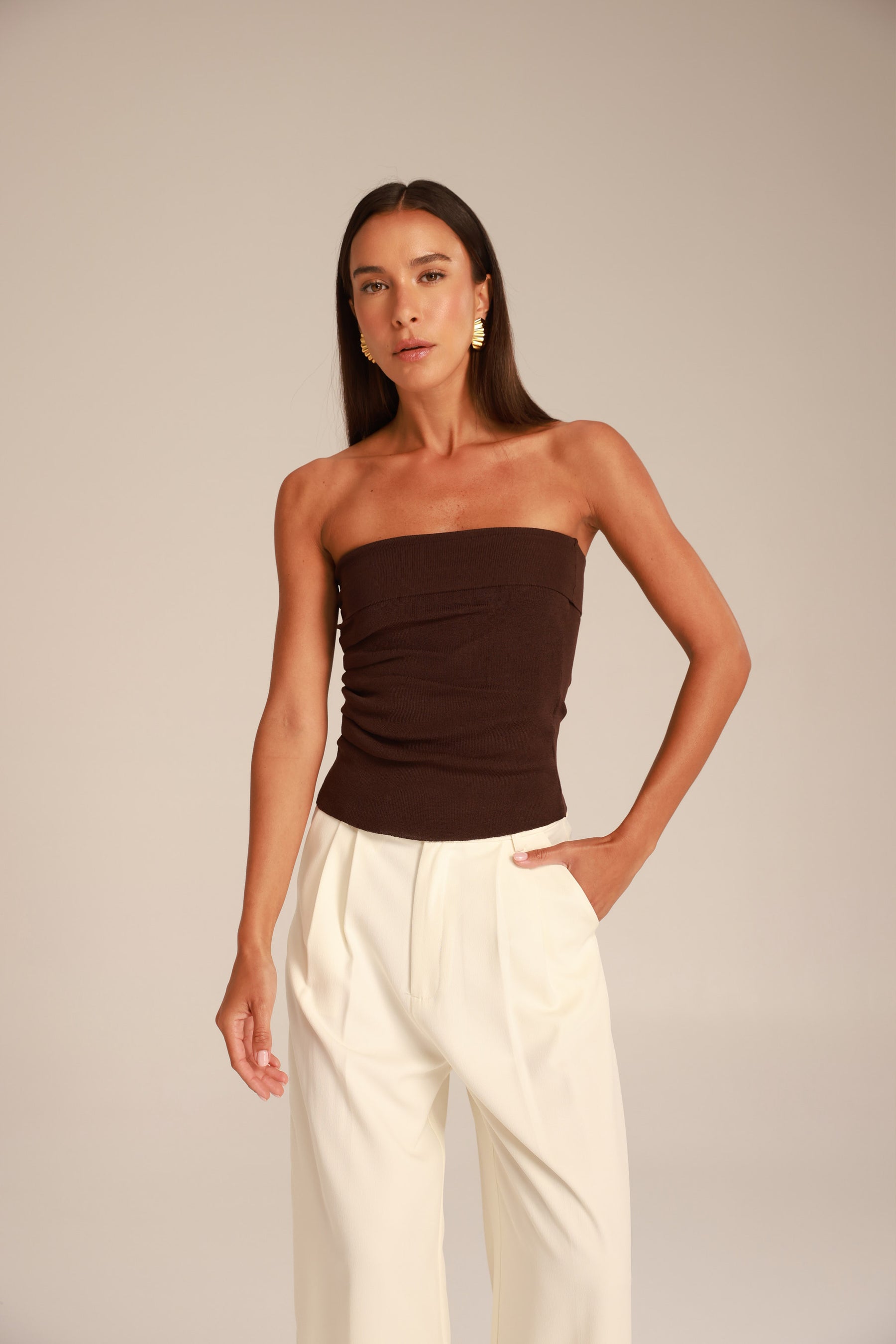 חולצת סטרפלס לילה חומה