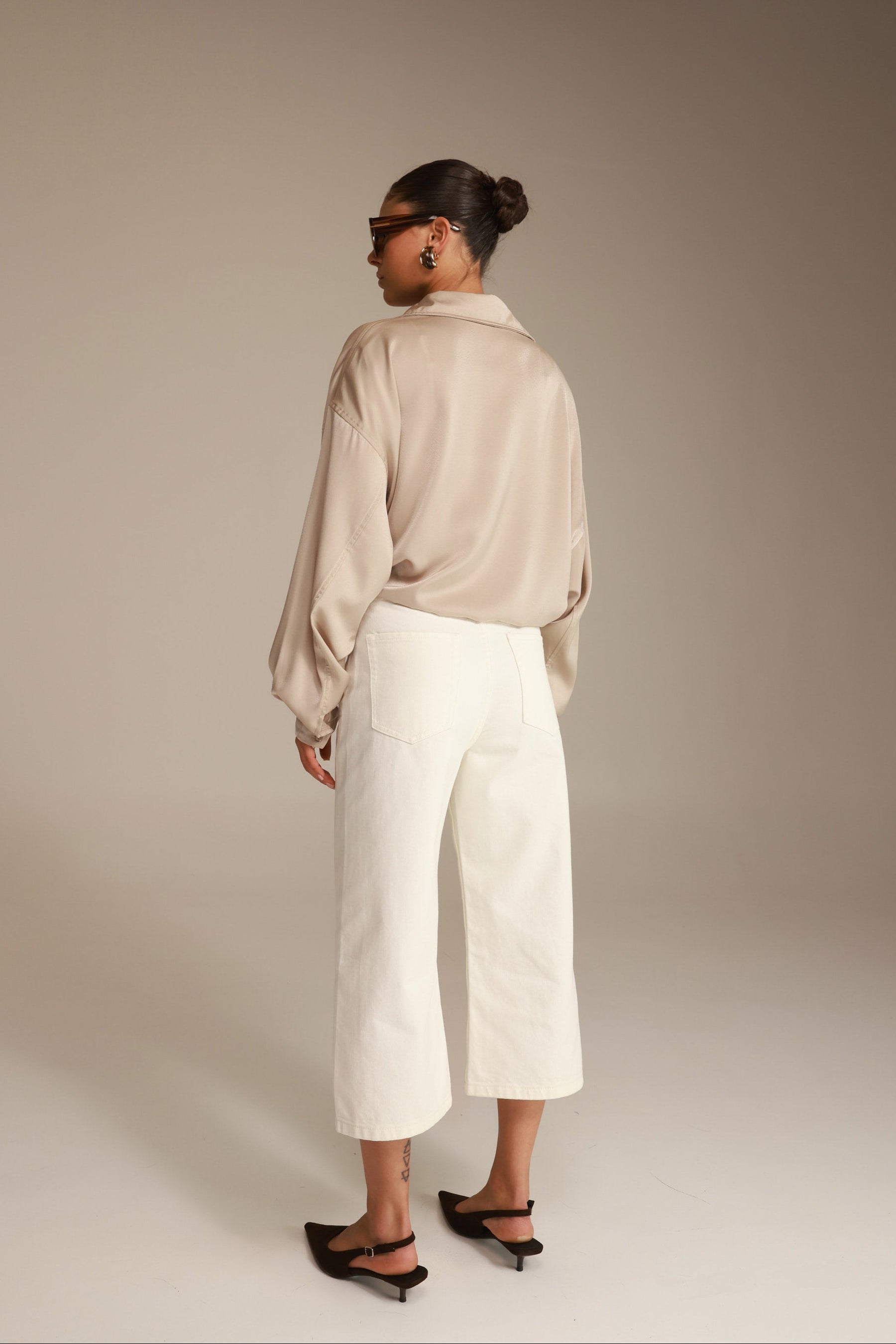 חולצת פיה מכופתרת שמפניה