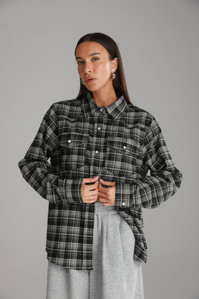 חולצת ריינה מכופתרת שחורה