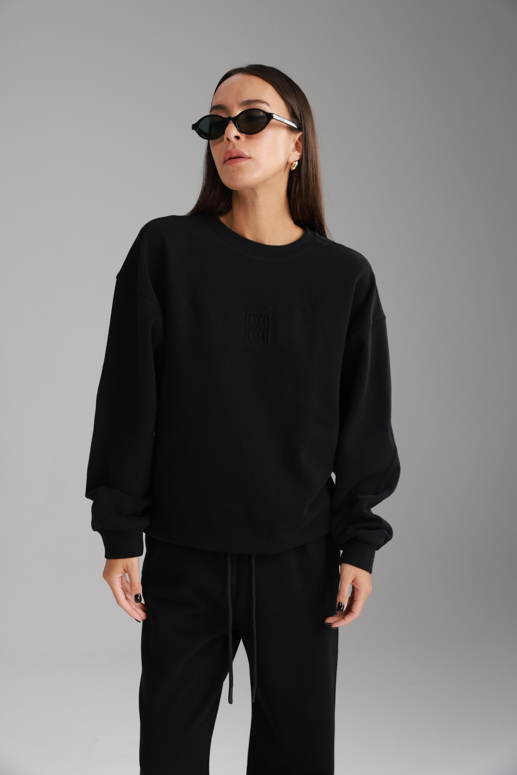 חליפת אדיסון שחורה