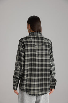 חולצת ריינה מכופתרת שחורה