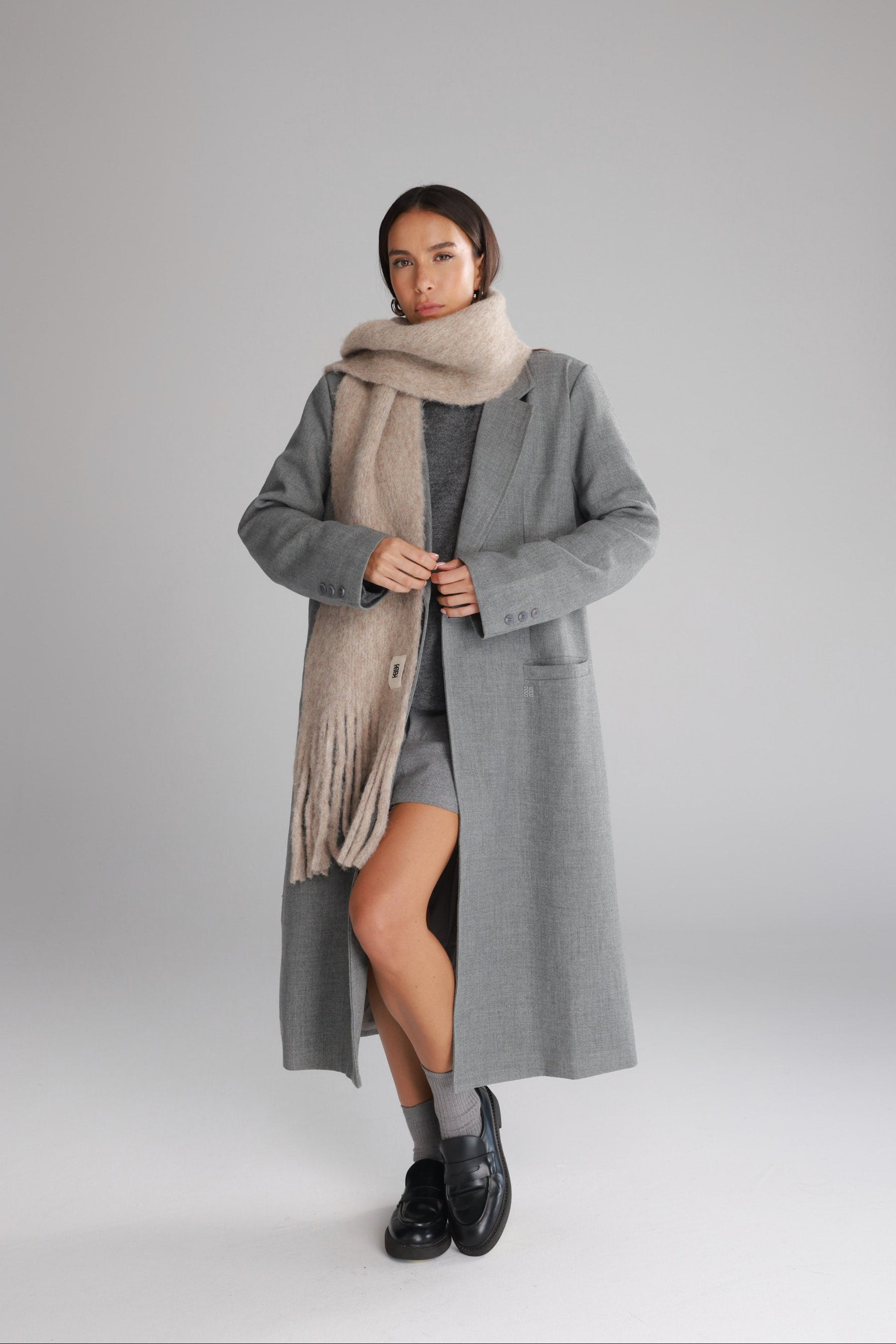 צעיף ננסי בז'