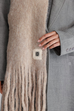 צעיף ננסי בז'