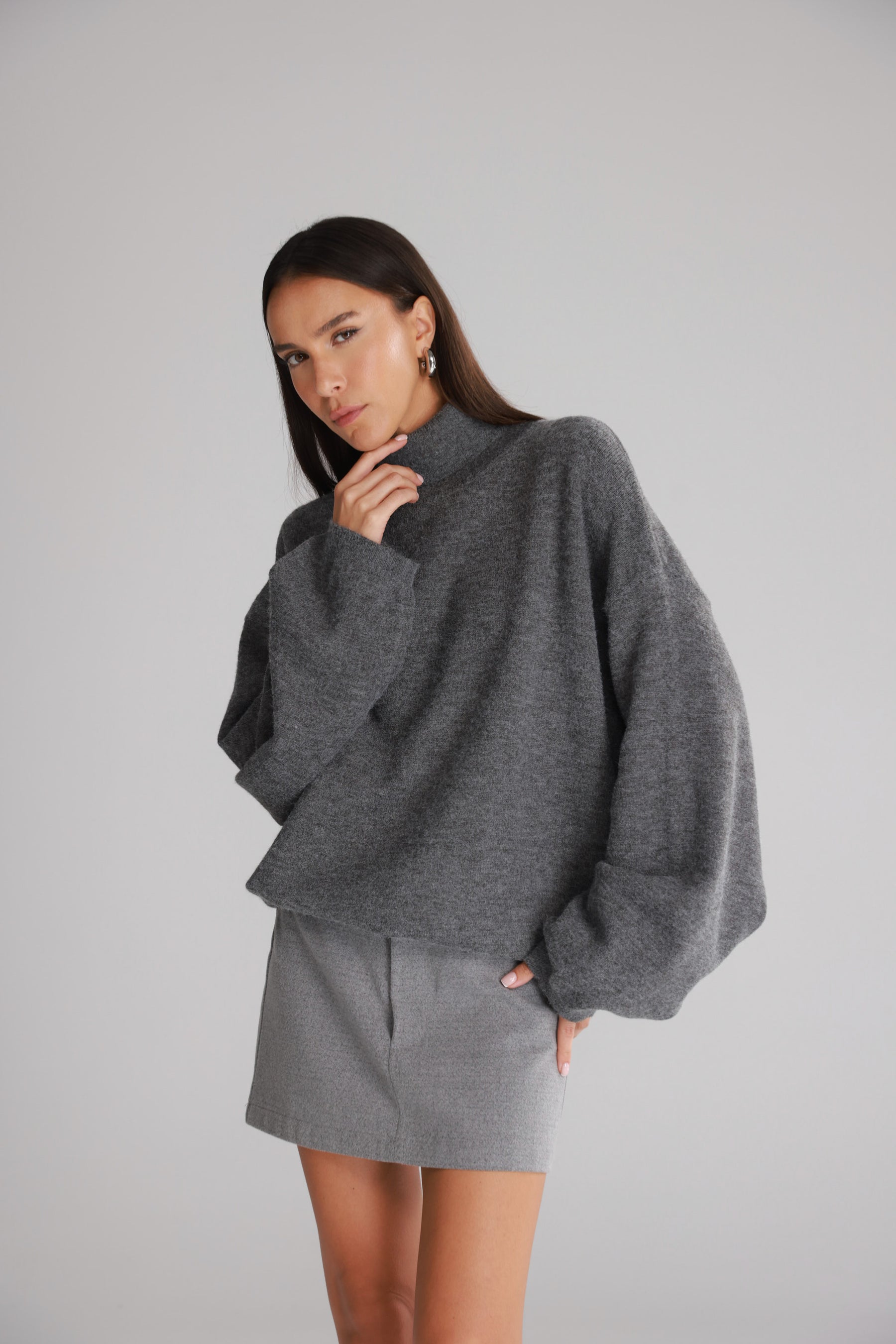 סוודר ג'ו אפור כהה