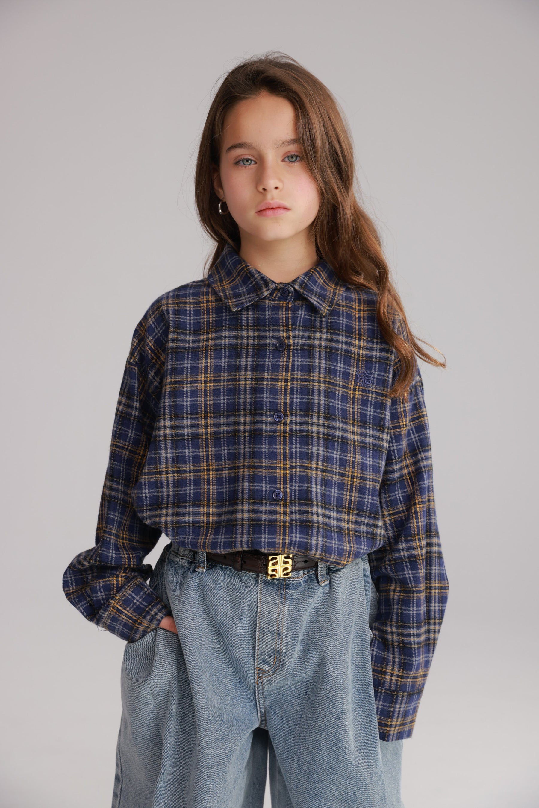 חולצת איב מכופתרת נייבי