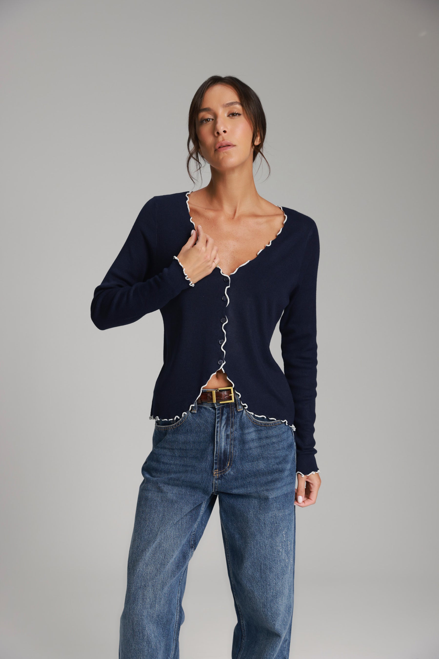 חולצת אריקה נייבי