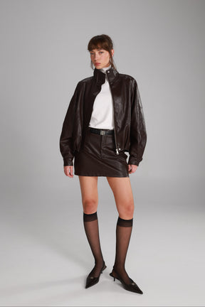 חצאית מיני ג'וליה דמוי עור בורדו