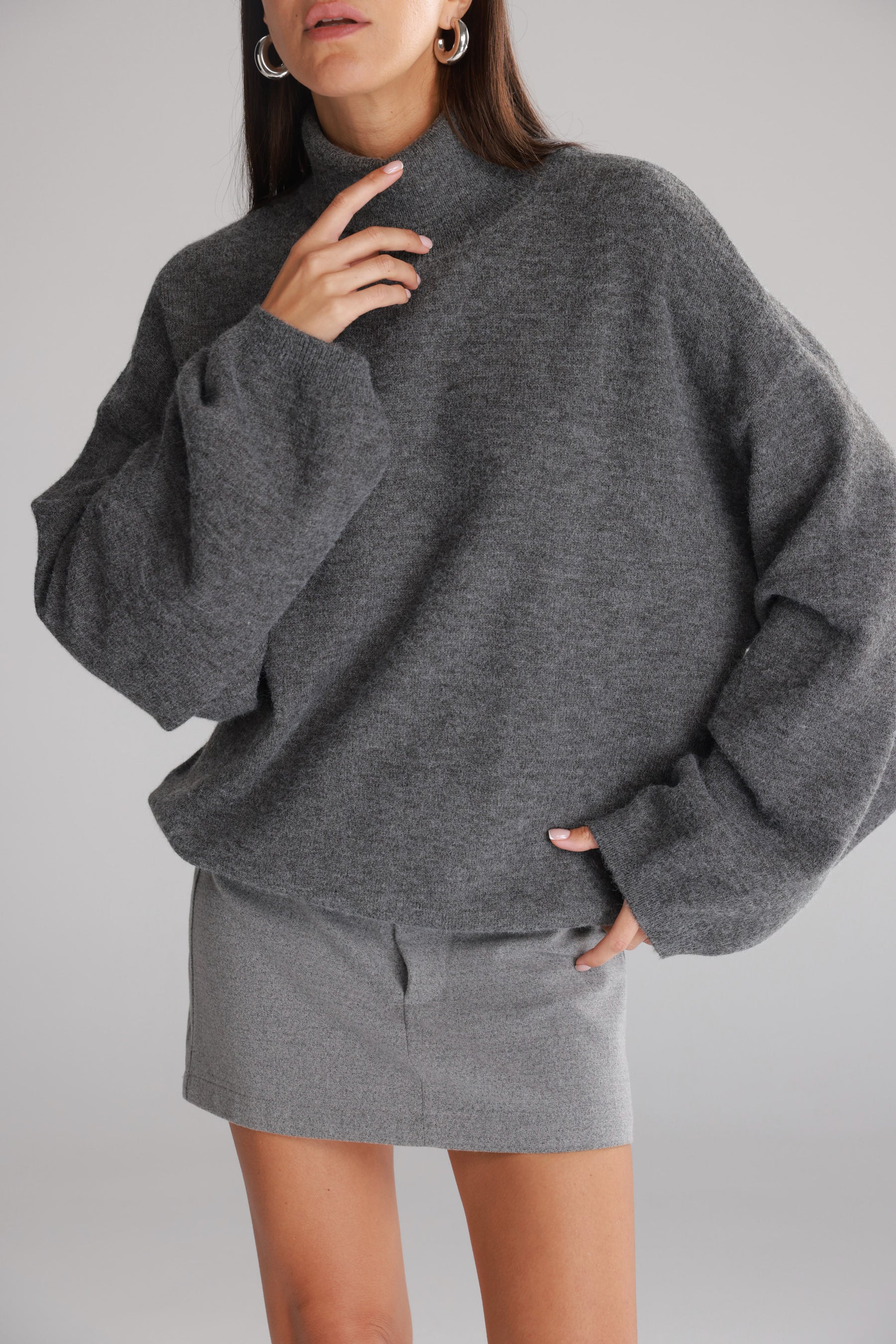 סוודר ג'ו אפור כהה