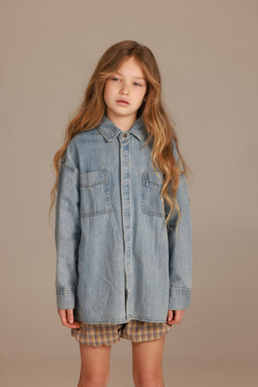 חולצת רבל מכופתרת ג'ינס כחול בהיר