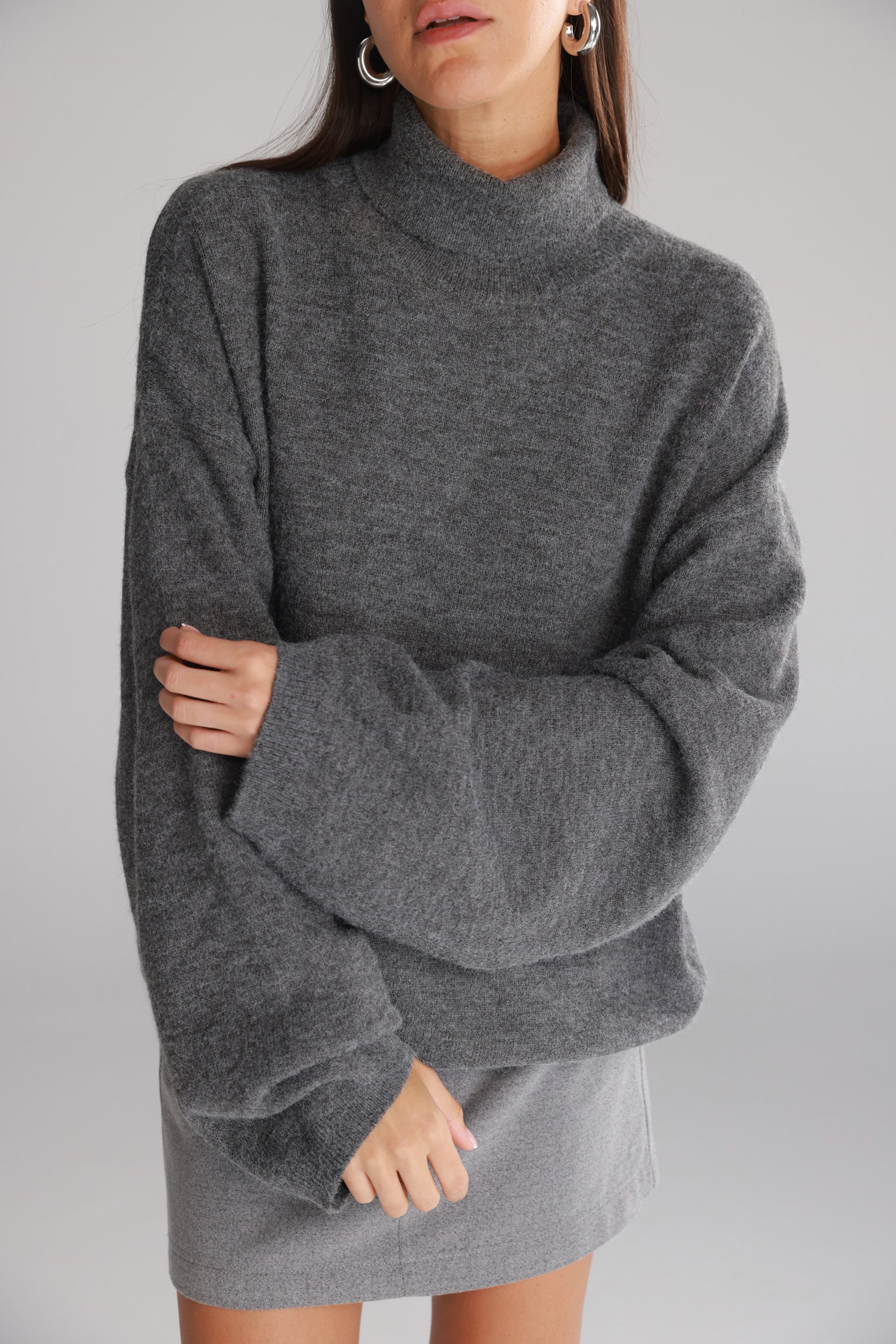 סוודר ג'ו אפור כהה