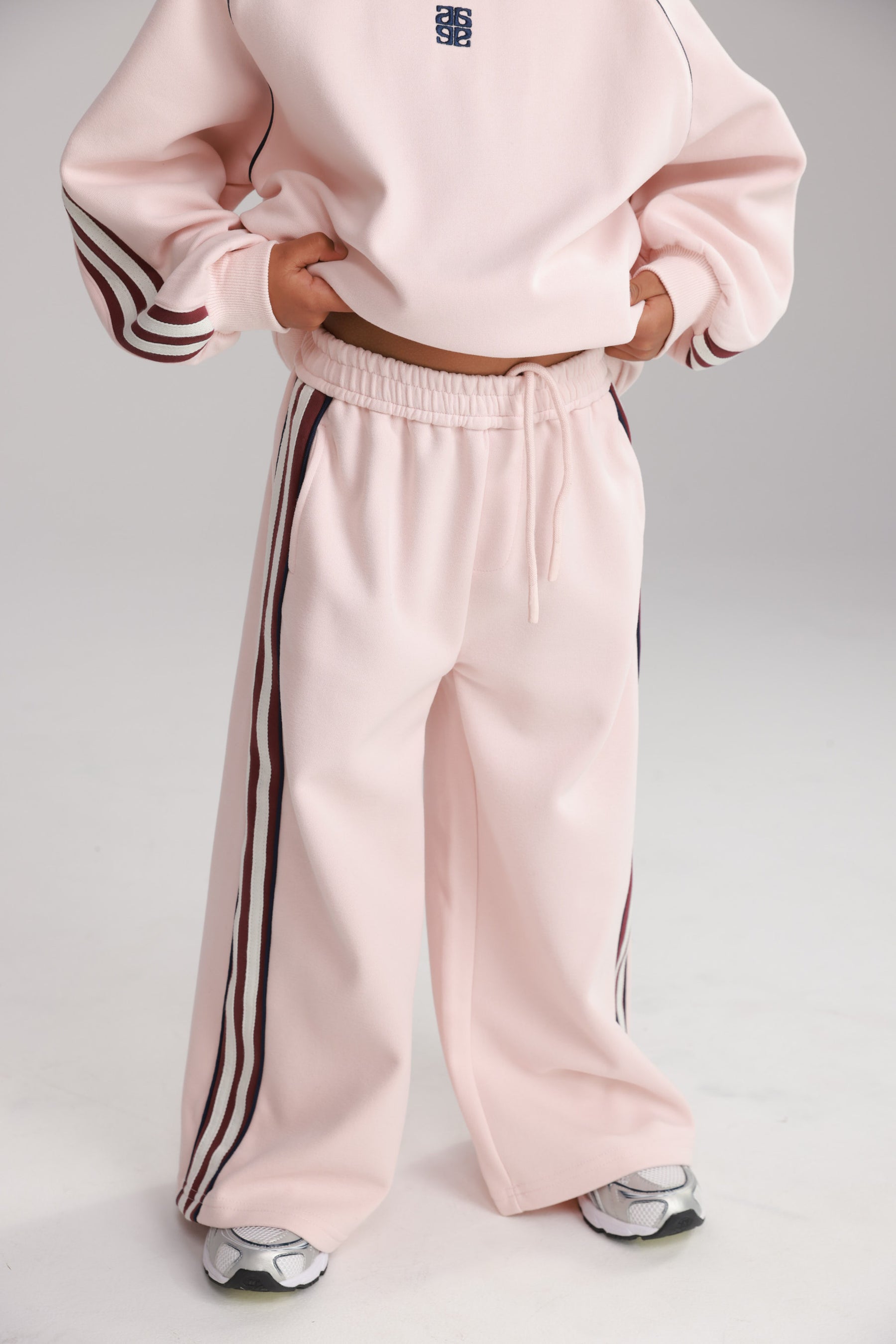 חליפת סרינה ורודה