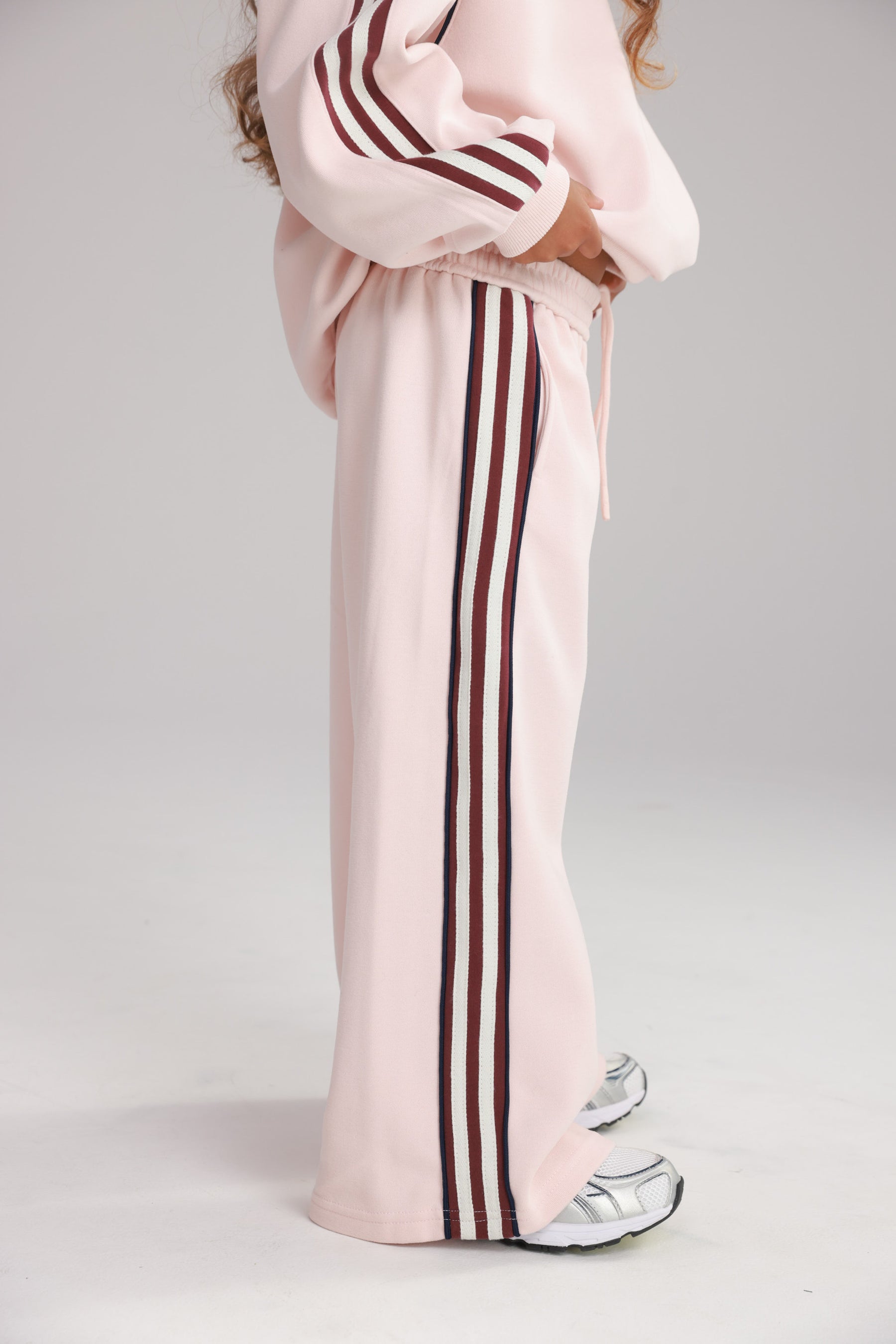 חליפת סרינה ורודה