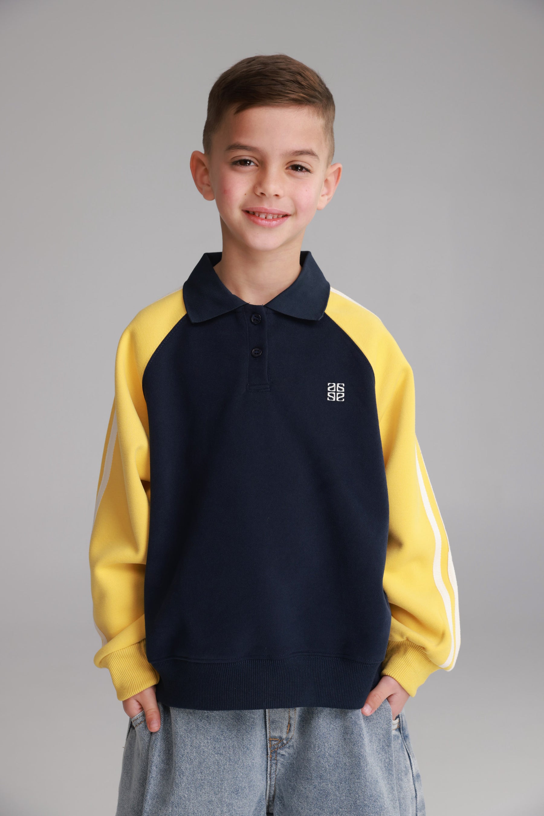 סוויטשירט מילה נייבי/צהוב