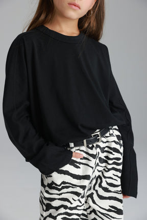 חולצת קרינה שחורה