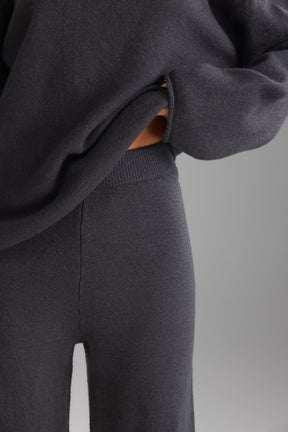 חליפת סריג מיגל אפור כהה