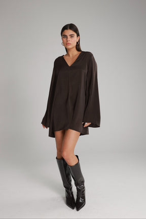 שמלת אניה חום כהה