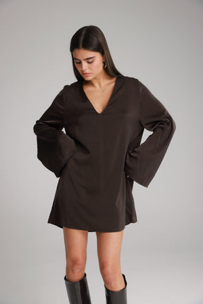 שמלת אניה חום כהה