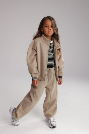 חליפת אינס חאקי