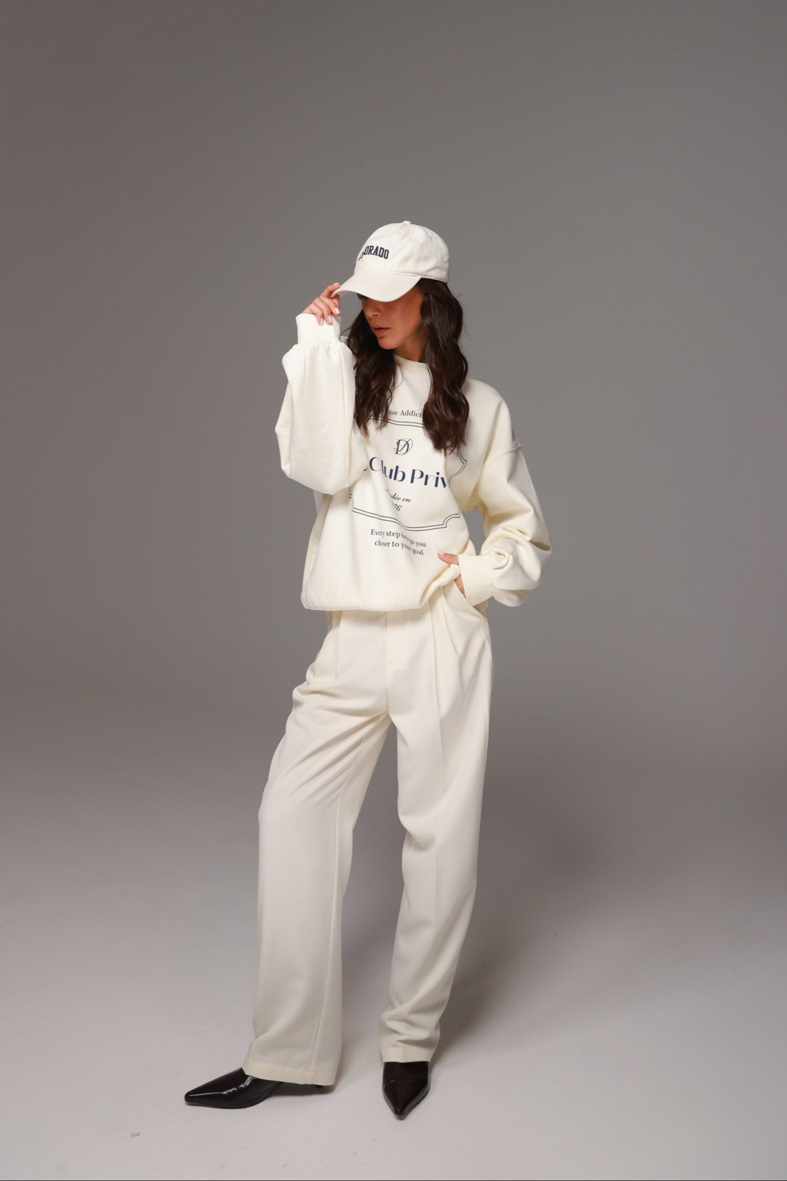 סוויטשירט קליבלנד שמנת