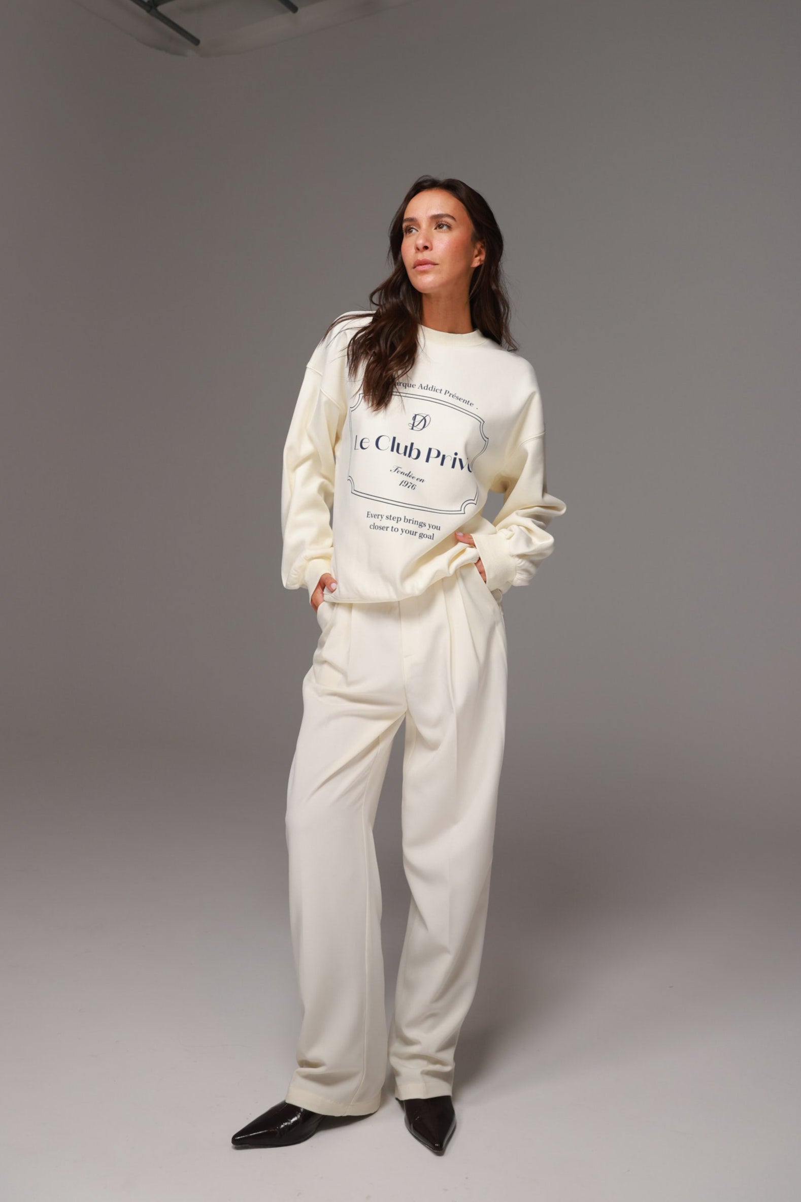 סוויטשירט קליבלנד שמנת