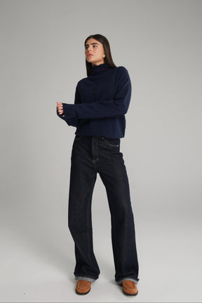 סוודר אירה נייבי