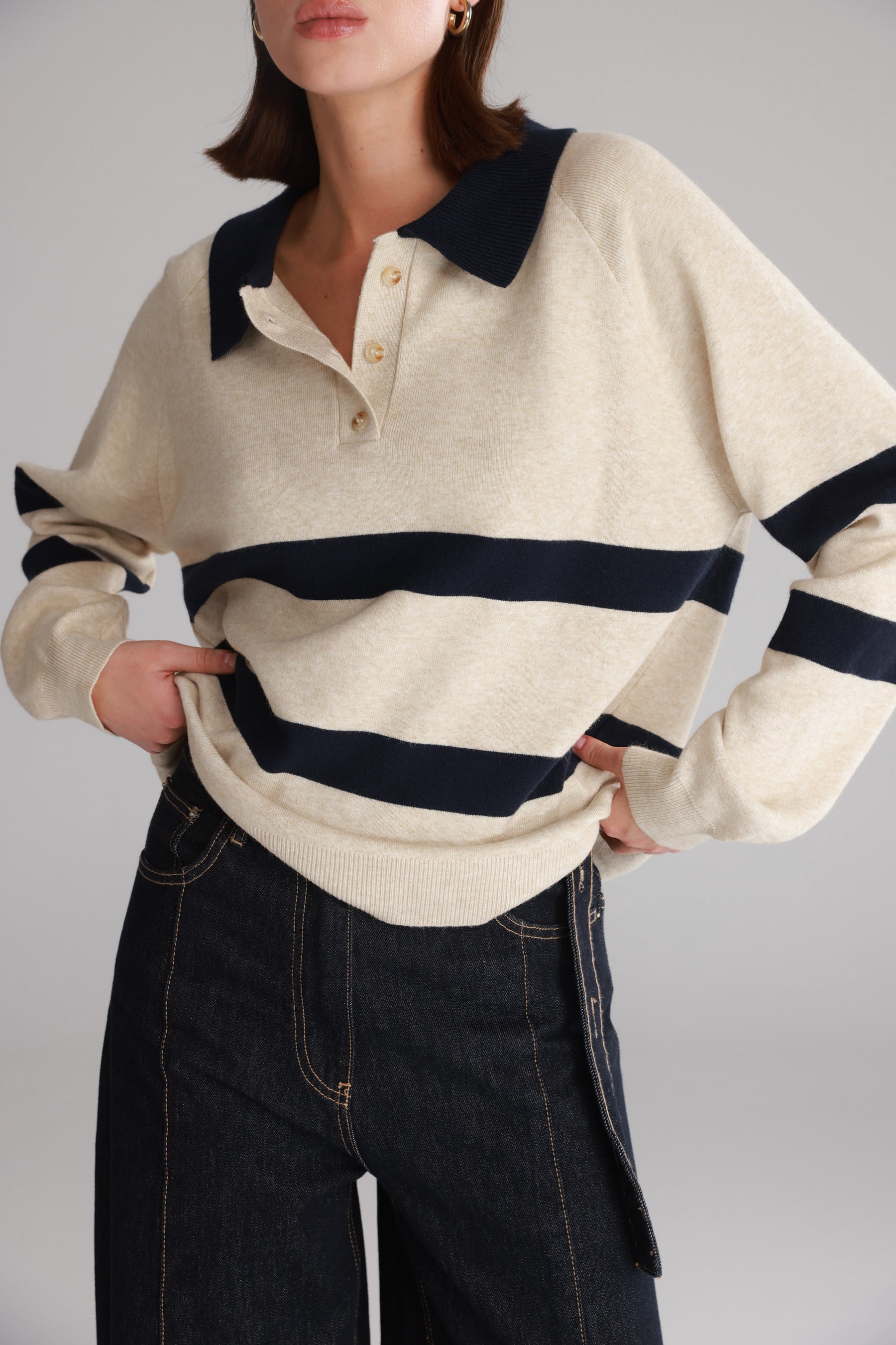 סריג מארי בז'/נייבי