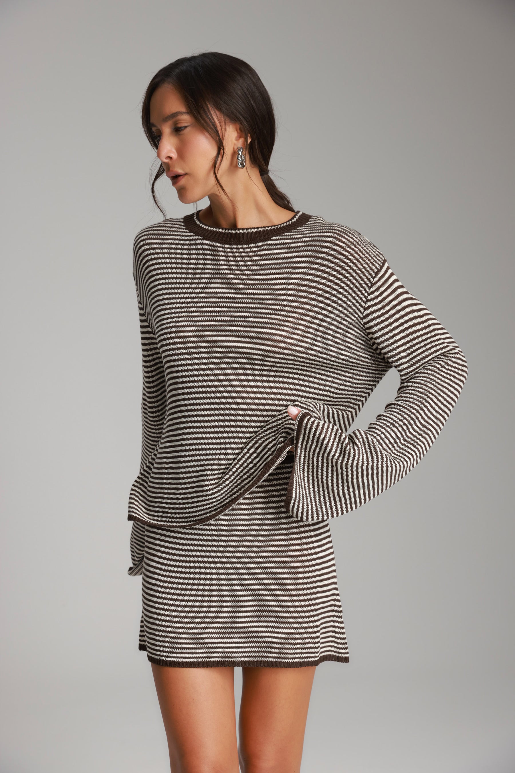 חליפת קיילי חום/שמנת