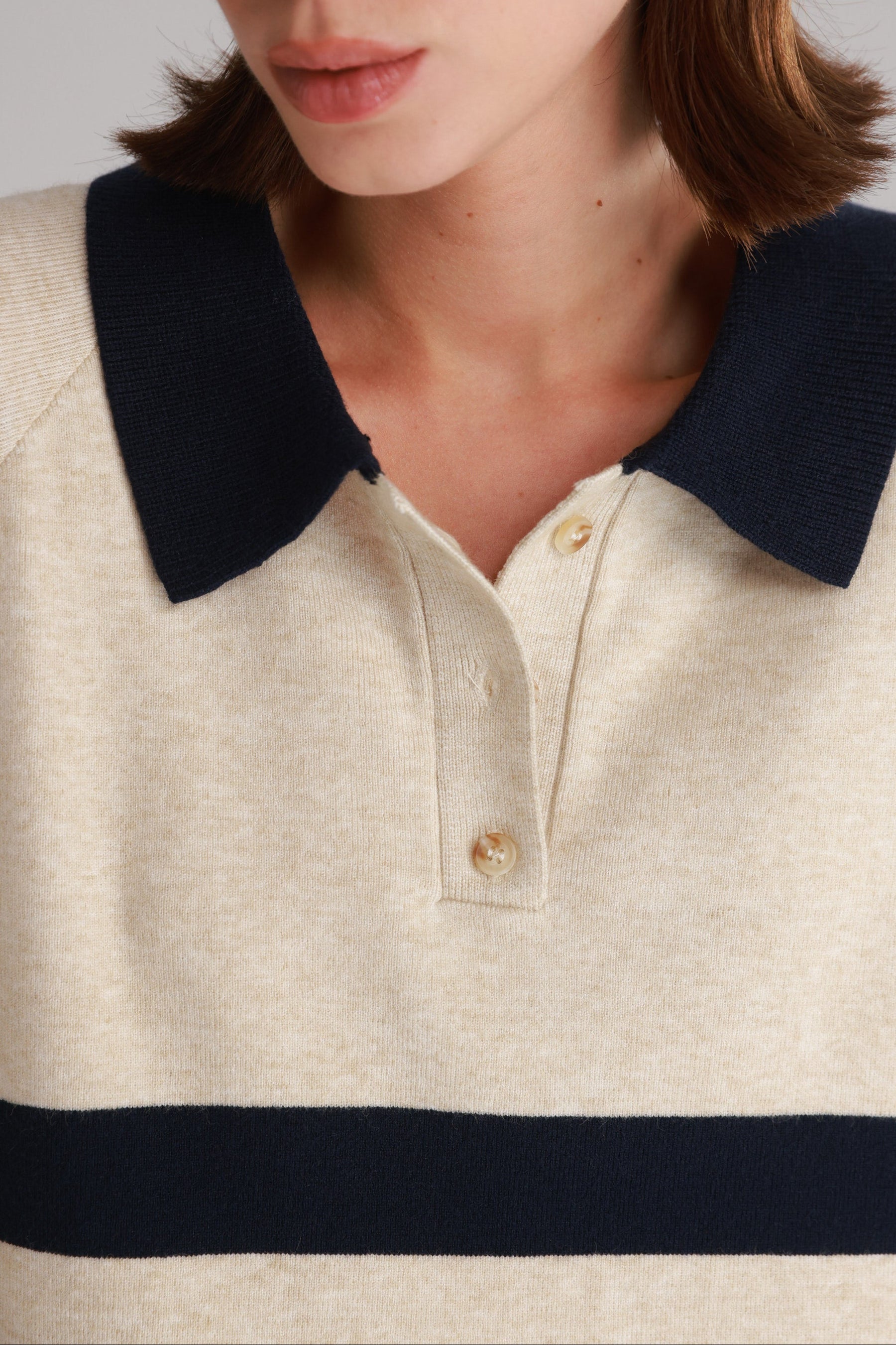 סריג מארי בז'/נייבי